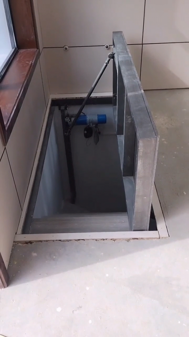 你们家地下室楼梯口怎么用的呢地下室隐藏门