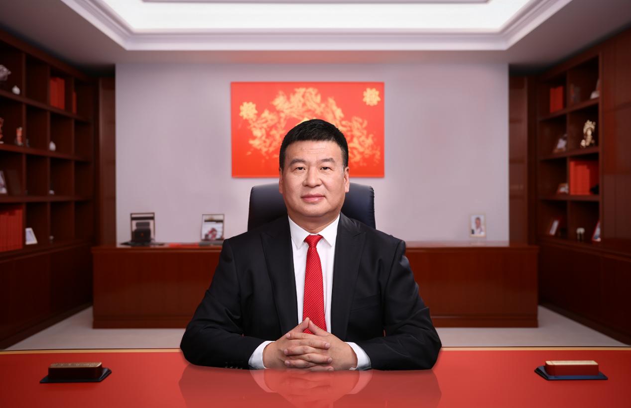 强亚李润强携手蓝天方舟,重磅推出脉克蓝天1号手表