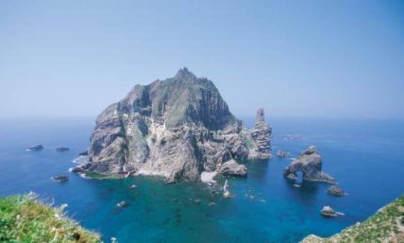 苏岩礁有多重要?距我国仅150海里,该国强占还不许中国船只驶入