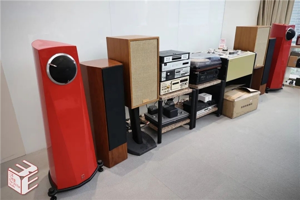 聆听猫王hi-end小障板音箱,了解"猫王音响"曾德钧追梦生涯