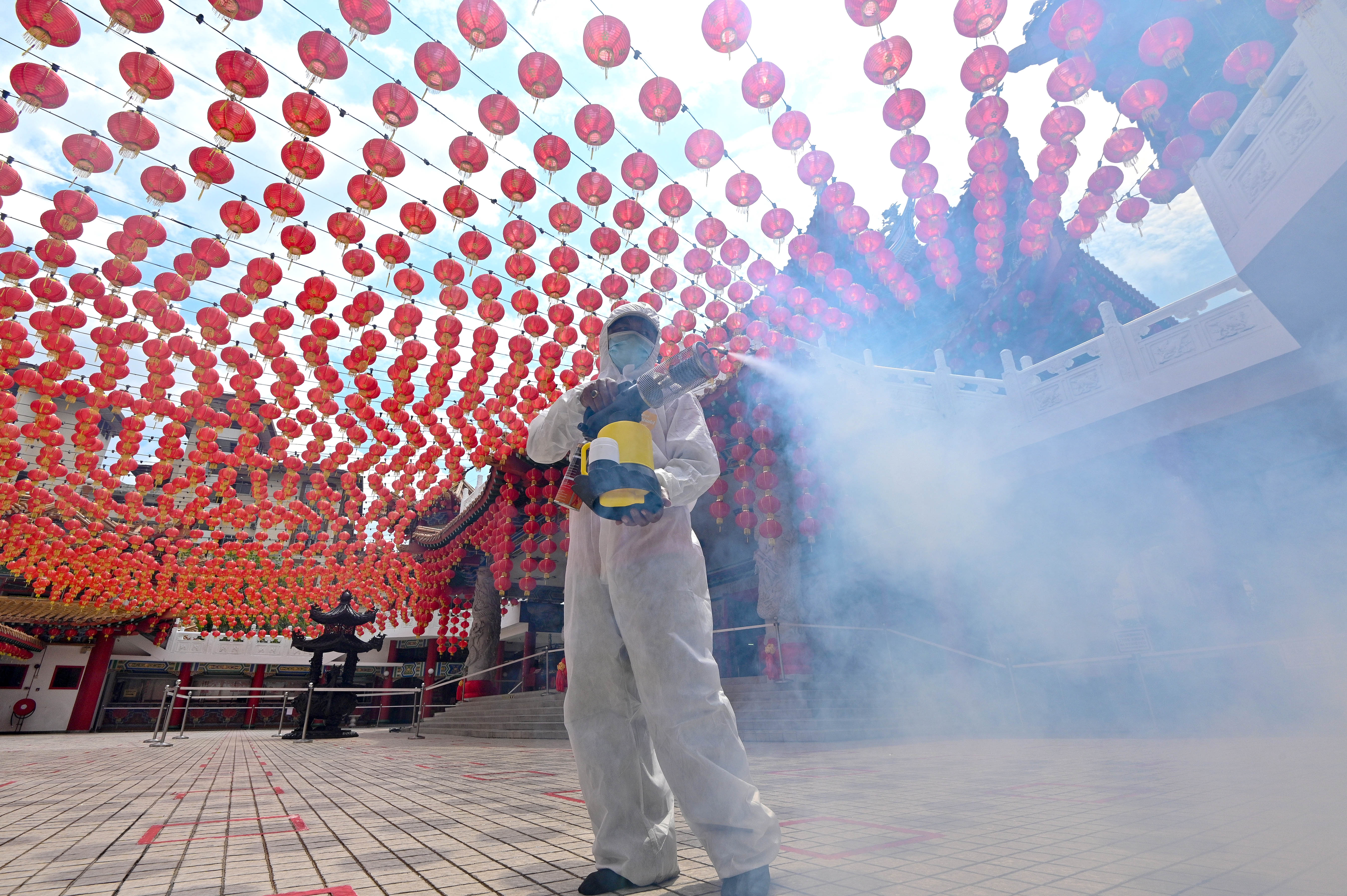 吉隆坡:疫情下的新年祈福