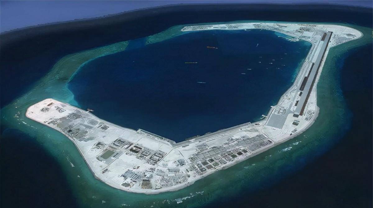 中国无视国际压力,坚持吹填南海建造人工岛屿,如今怎么样了?
