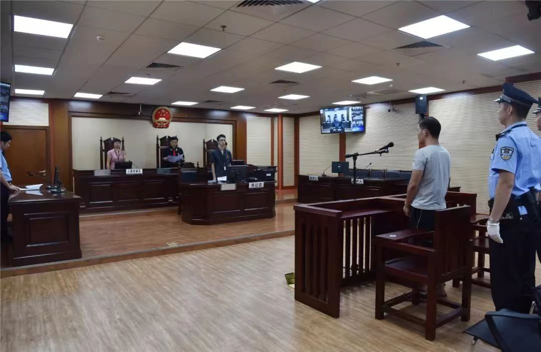 唐山55岁老总杀小三案回顾:小三假怀孕骗他70万,还给他戴了绿帽