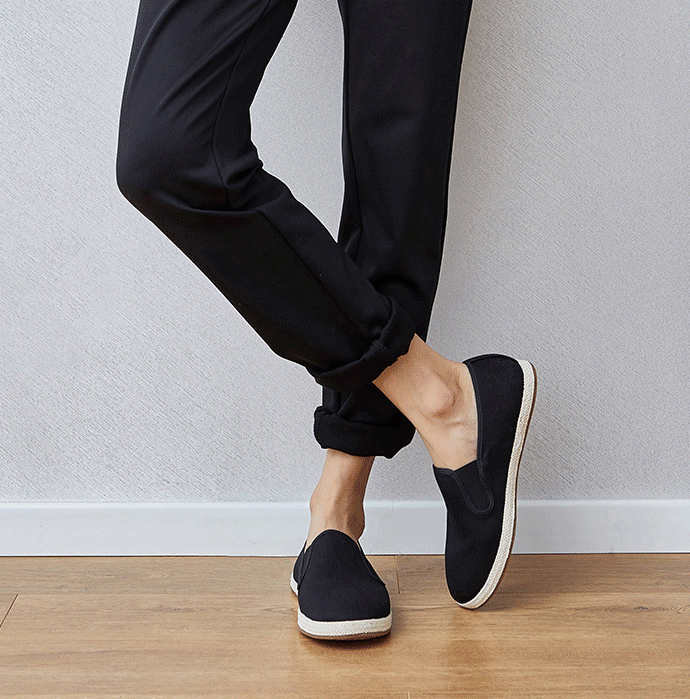 最爱穿的鞋,是妈妈纳的千层底,走再远,舒服不过妈妈纳的老布鞋