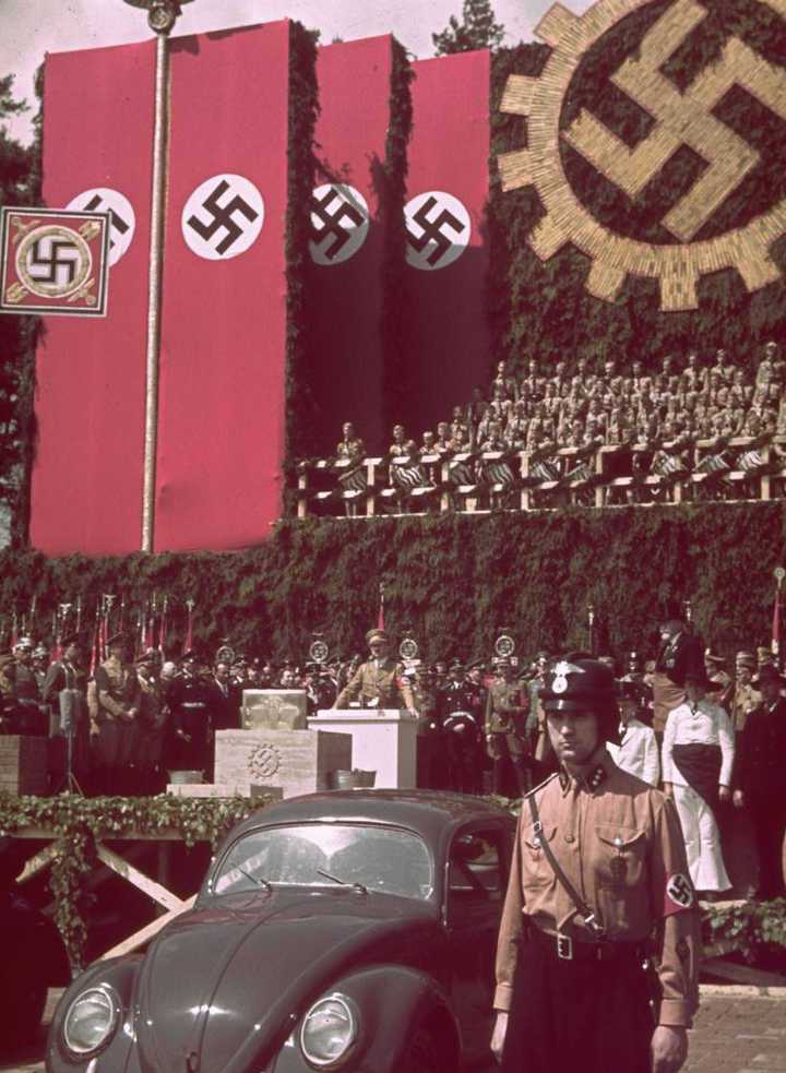 纳粹标志卍,为什么被欧洲禁用?它究竟代表什么意思?