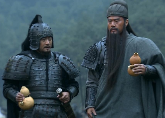 关羽和张辽,谁更胜一筹?正史上,关羽和张辽根本不是一个档次