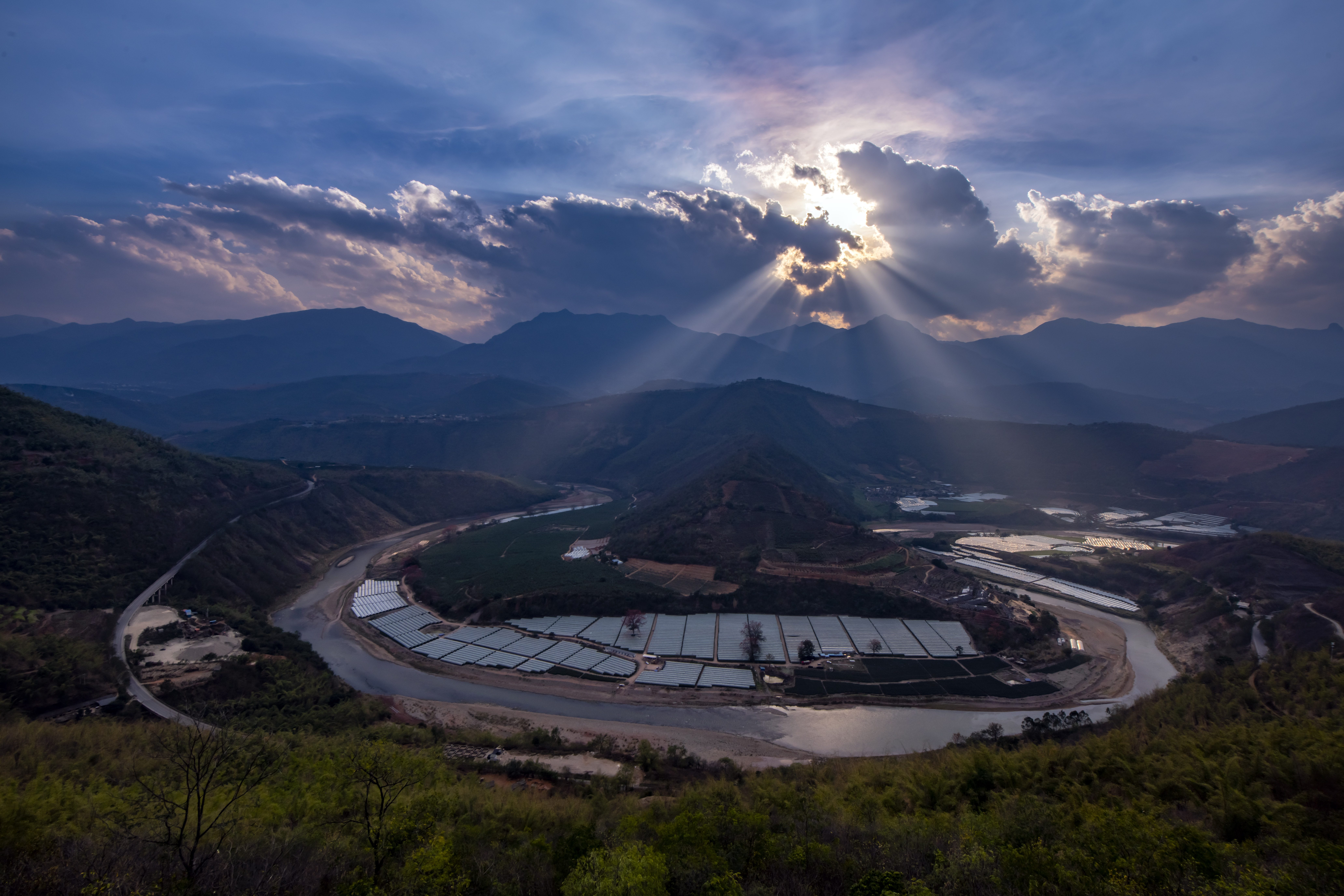 春到红河第一湾
