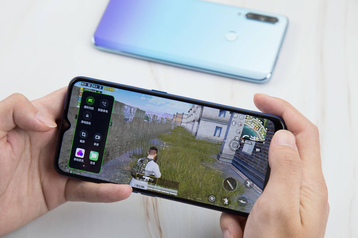 华为畅享10plus的性能放在现在依旧流畅,与华为畅享10s相比