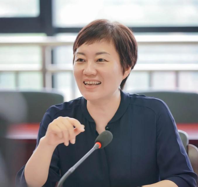 佟桂莉在检查我区防汛工作时强调:从严从实从细抓好各项工作,确保我区