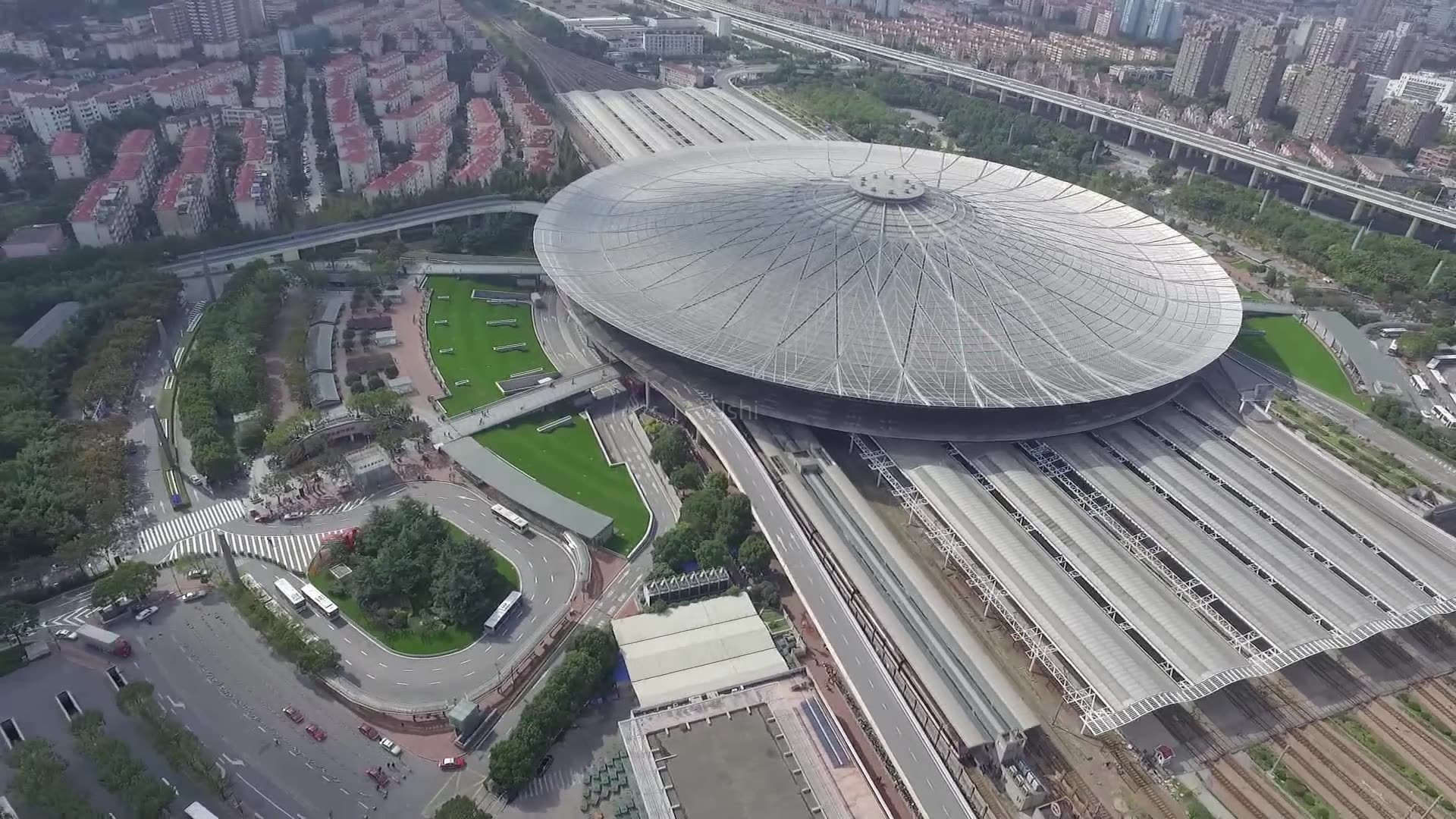 沪苏湖高铁改变上海铁路的格局,上海南站管市区,松江南站管郊区