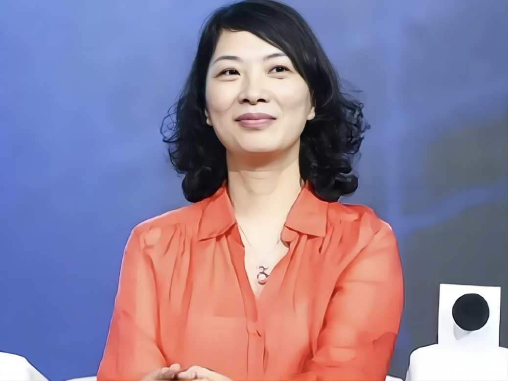 跟对人做对事:从月薪500元到身家上亿,阿里小妹童文红用了十年