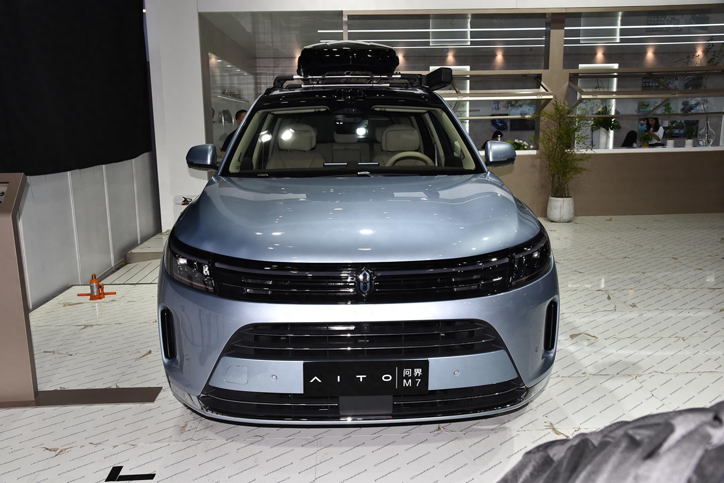 1天订单突破1.5万台,华为联合赛力斯打造,问界m7"遥遥领先"?