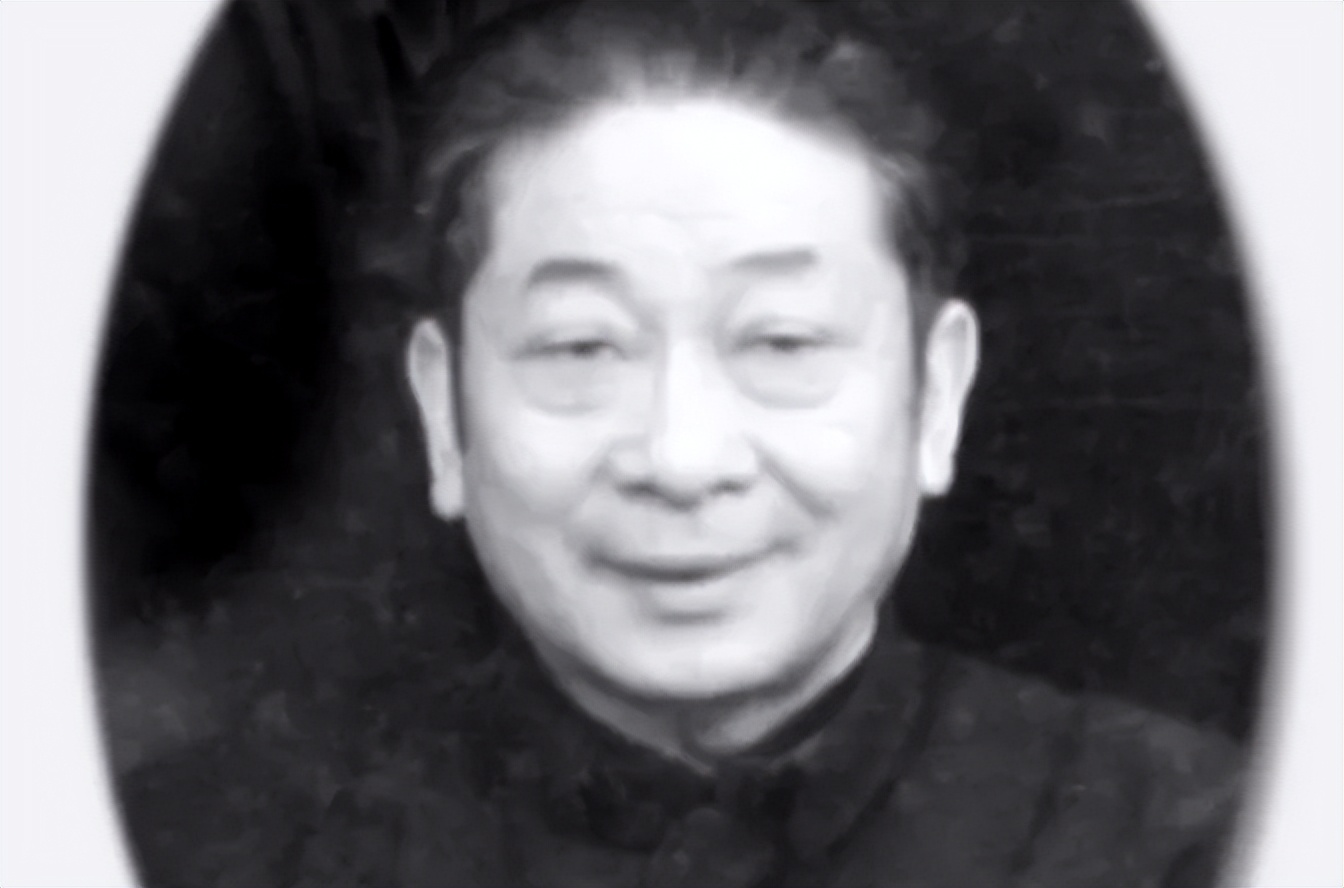 高峰师爷班德贵解放后被强行降辈,当众跳门拜在马三立门下