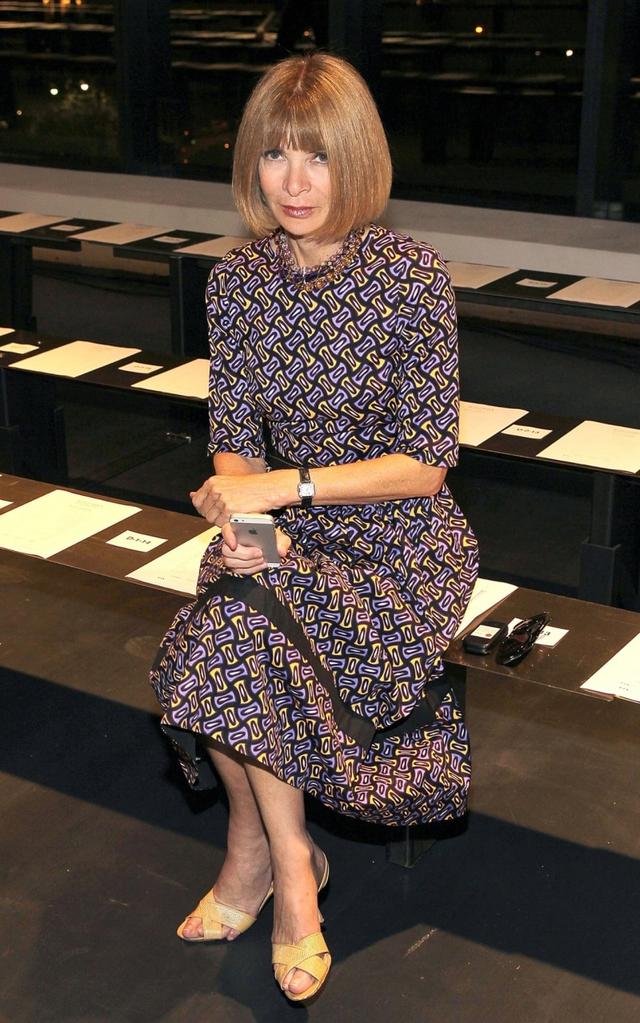 种族歧视延烧,"时尚女魔头"anna wintour坦承对黑人同事不平等