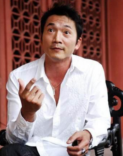 有种"双胞胎"邹兆龙的儿子,16岁1米9,网友:孩子果然是常威的