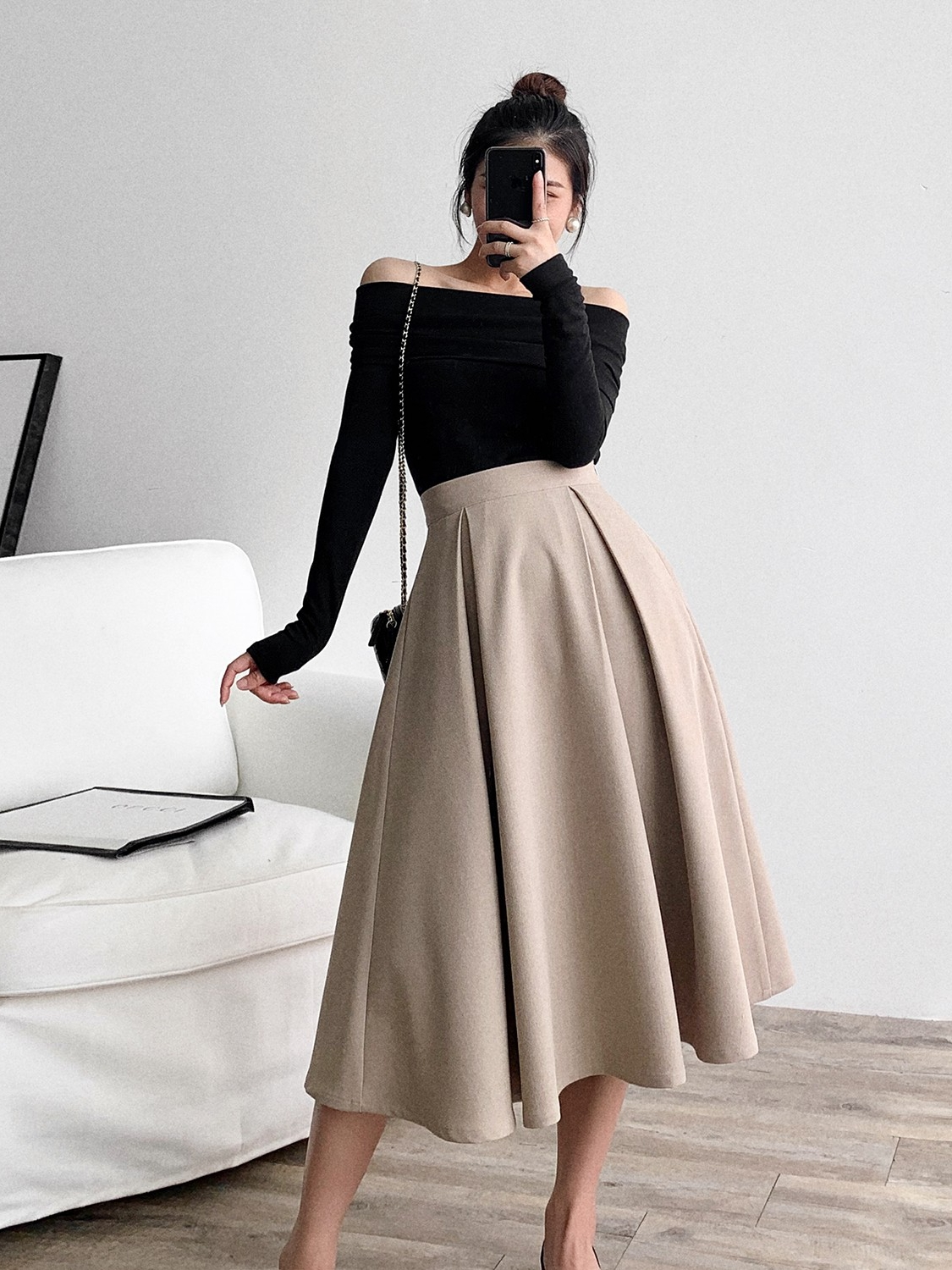 胯宽腰粗别痴迷紧身裙,"伞裙"才是你的选择,遮肉显瘦又气质