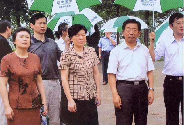 安徽女厅长尚军:大搞"钱权交易",无论谁求她,只要钱到位就办