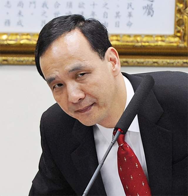 陆上观瞧岛内风云