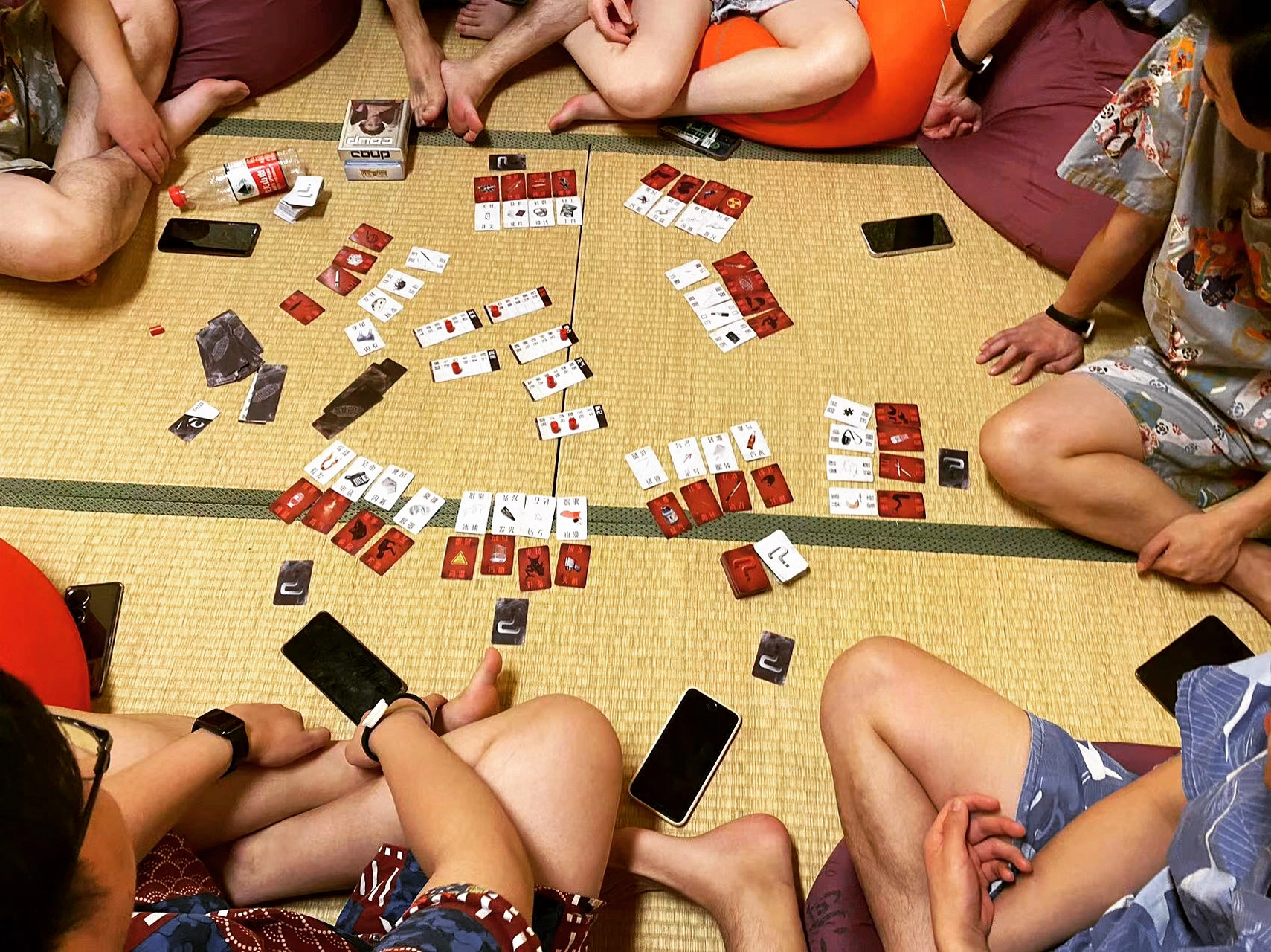 多人聚会桌游推荐:《犯罪现场》 这款游戏超级适合和朋友们一起玩,是