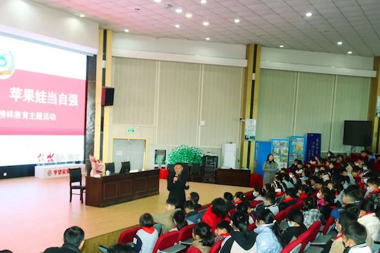 苏州市吴江区平望实验小学开展榜样教育主题活动