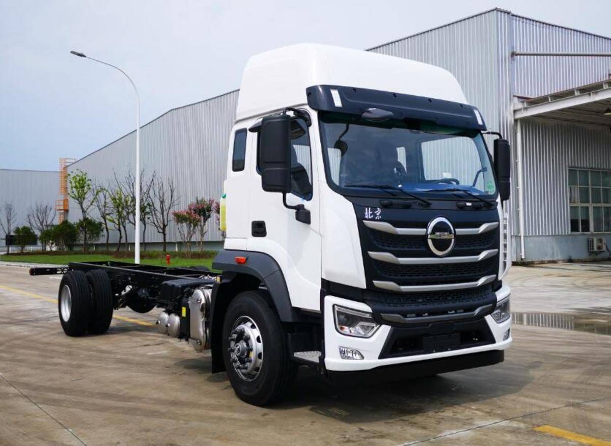 北京重卡上新车!覆盖280-350马力,18吨载货再添猛将