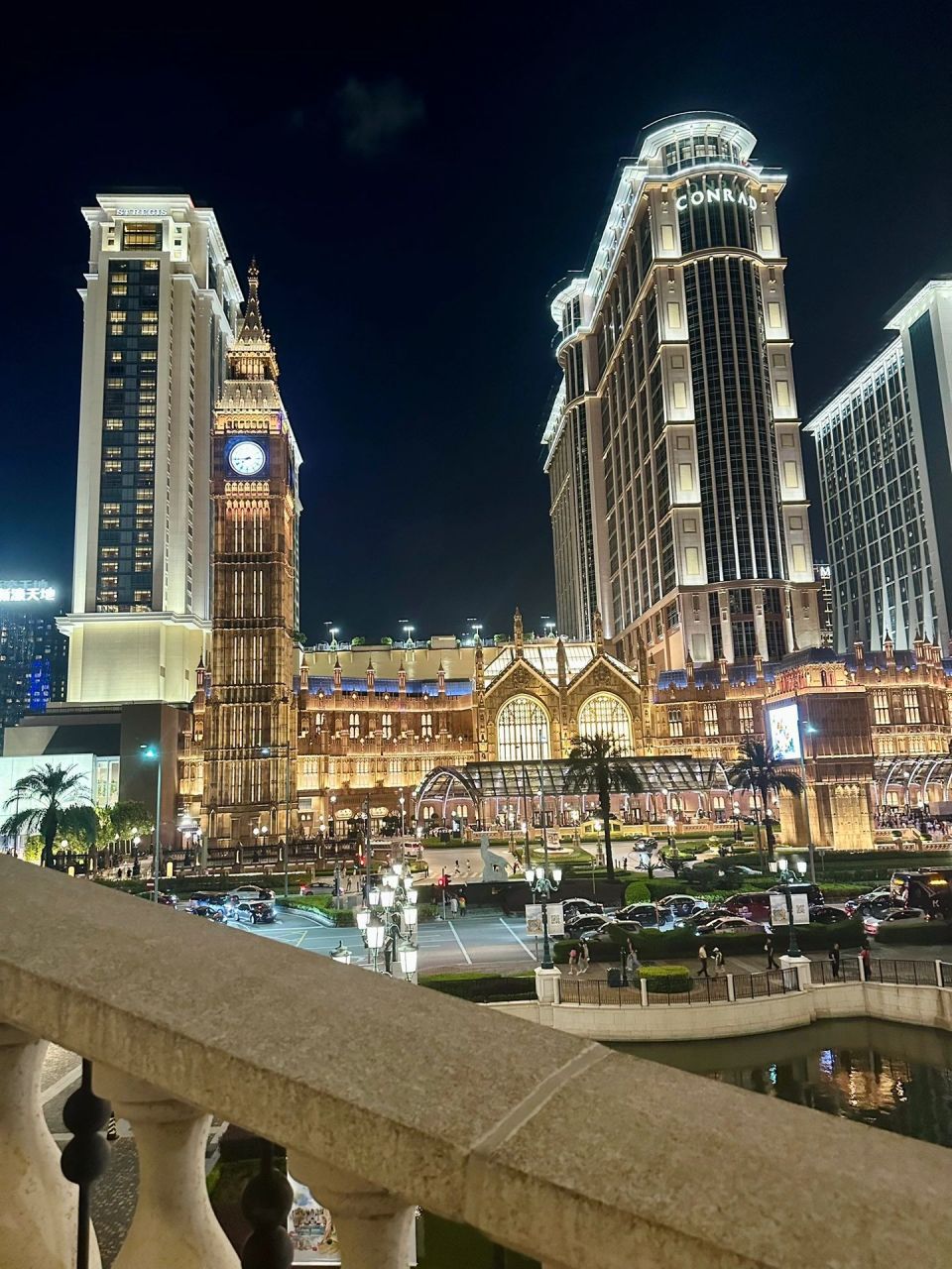 澳门的夜景实在是太美了!