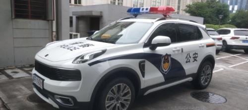 到底什么样的车才能做警车?领克01展现中国品牌硬实力