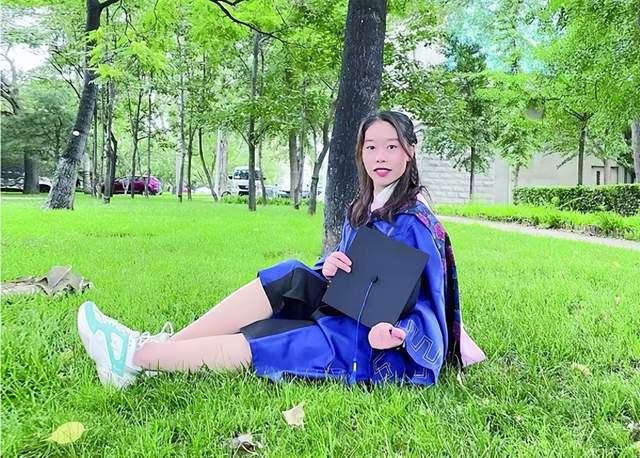 博观约取厚积薄发记潍坊学院优秀校友吴柳柳