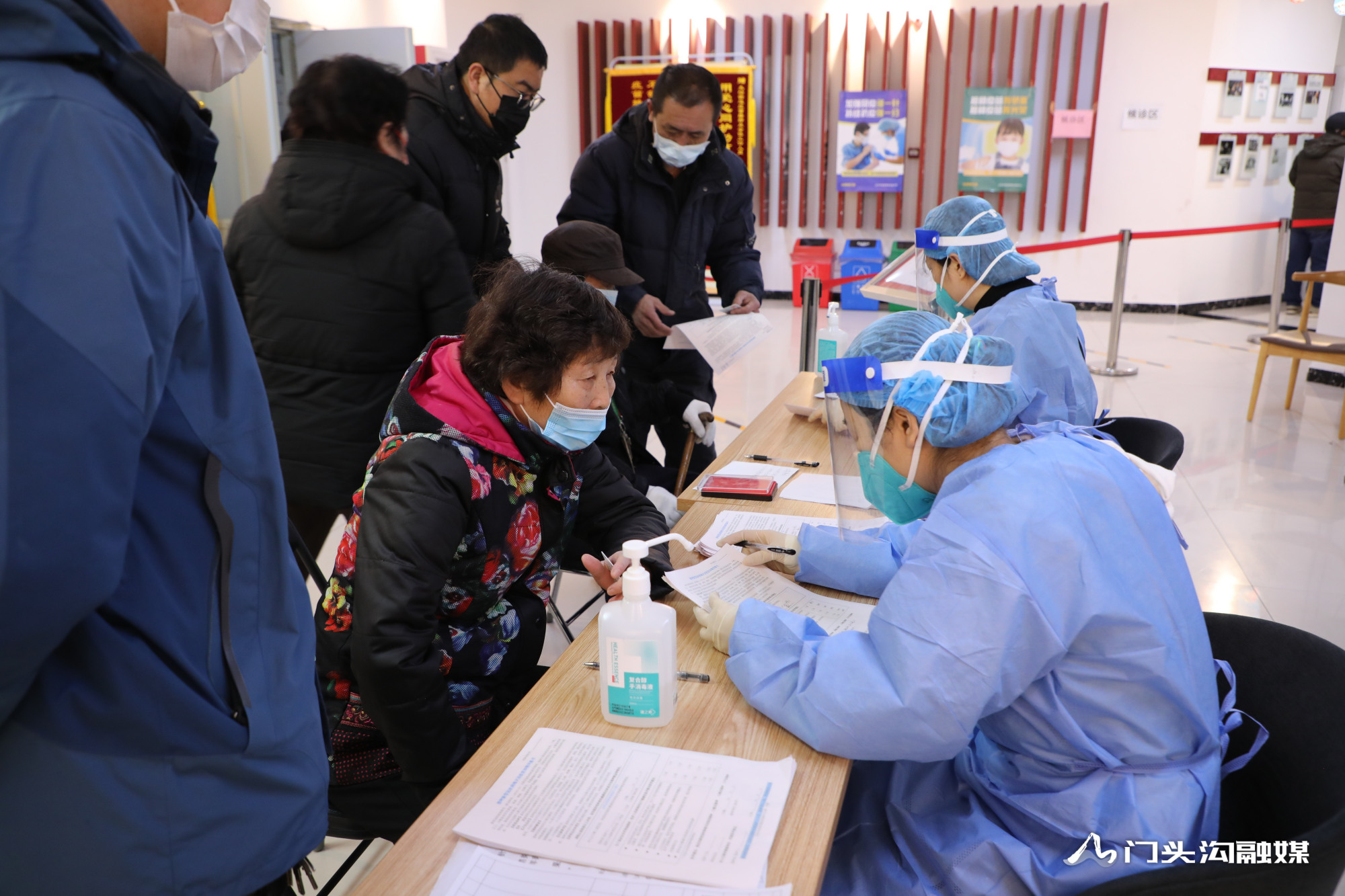 门头沟区大峪街道积极推进60岁及以上人群新冠疫苗接种工作