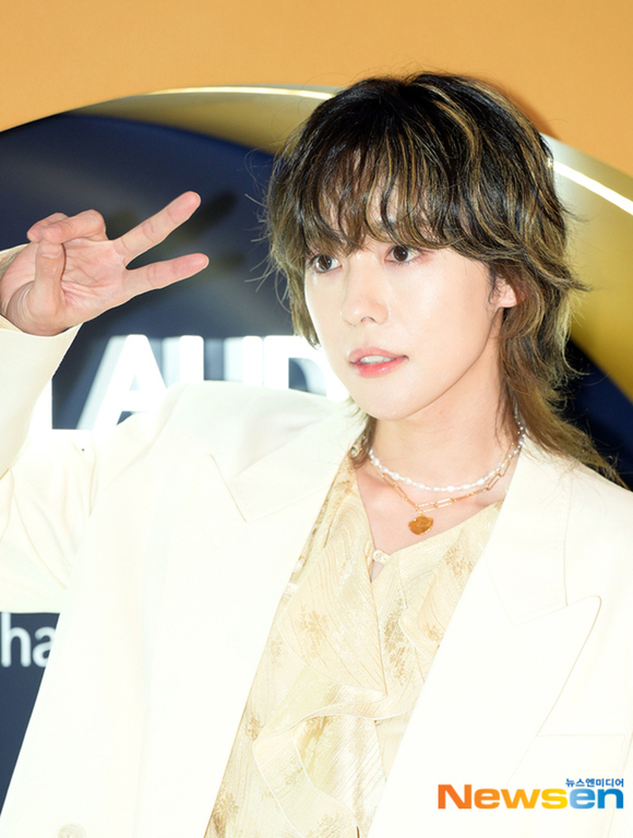 WINNER金秦禹再为韩国大雨受害者捐赠100万日元