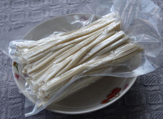 江西名小吃:贵溪灯芯糕