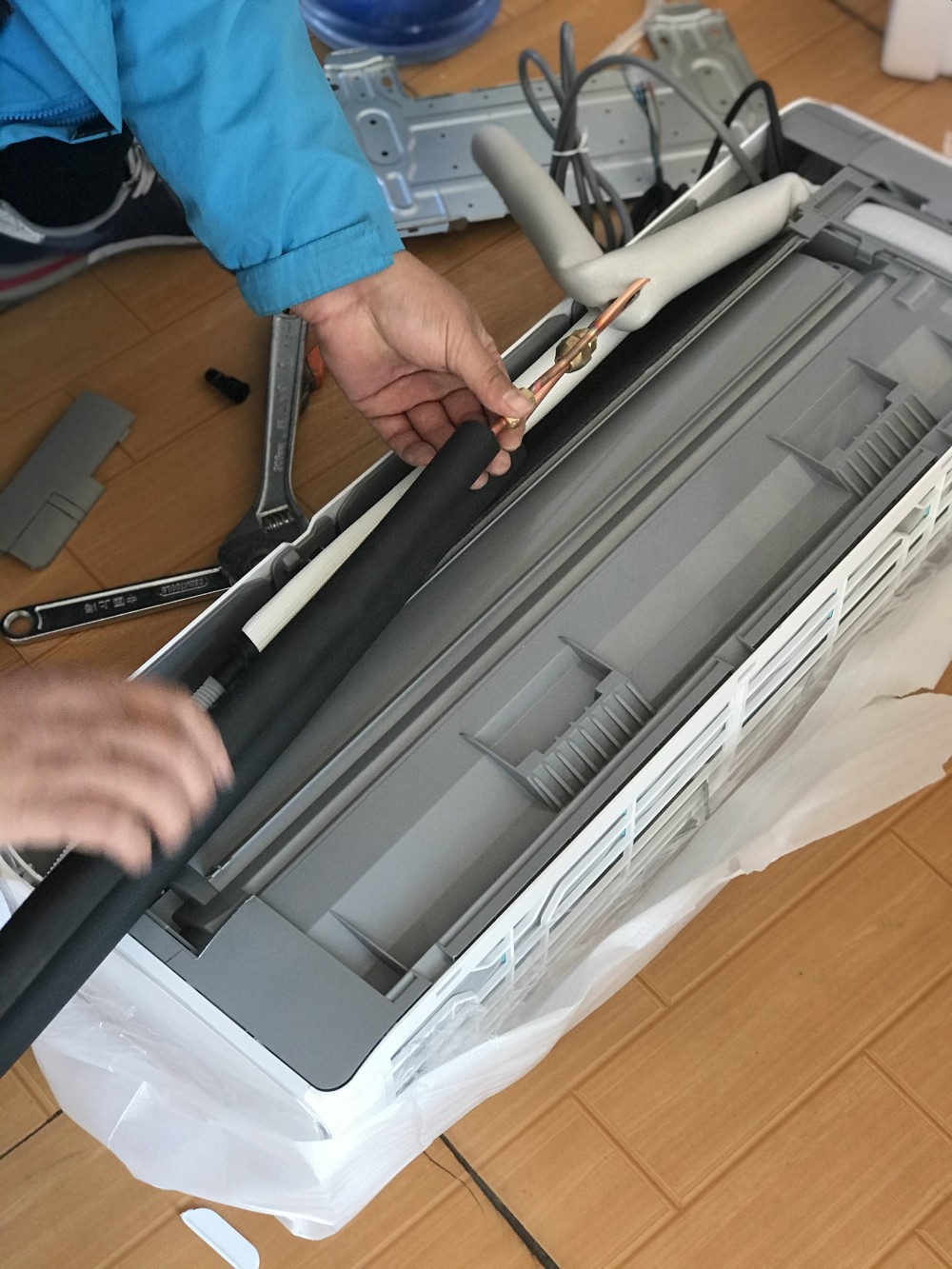 美的冷静星1.5匹空调「kfr-35gw/bp3dn8y-ph200(b1)」开箱评测