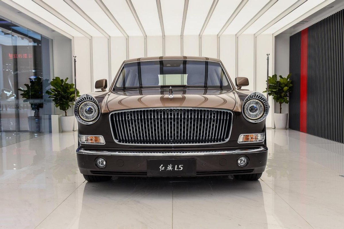 整车造型时尚,还是熟悉的味道,全新红旗l5将于2023上海车展亮相