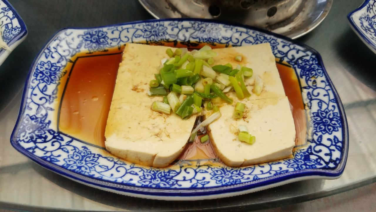 女生已经快到"这个年纪",大姨妈还在正常运作,就偷着乐吧