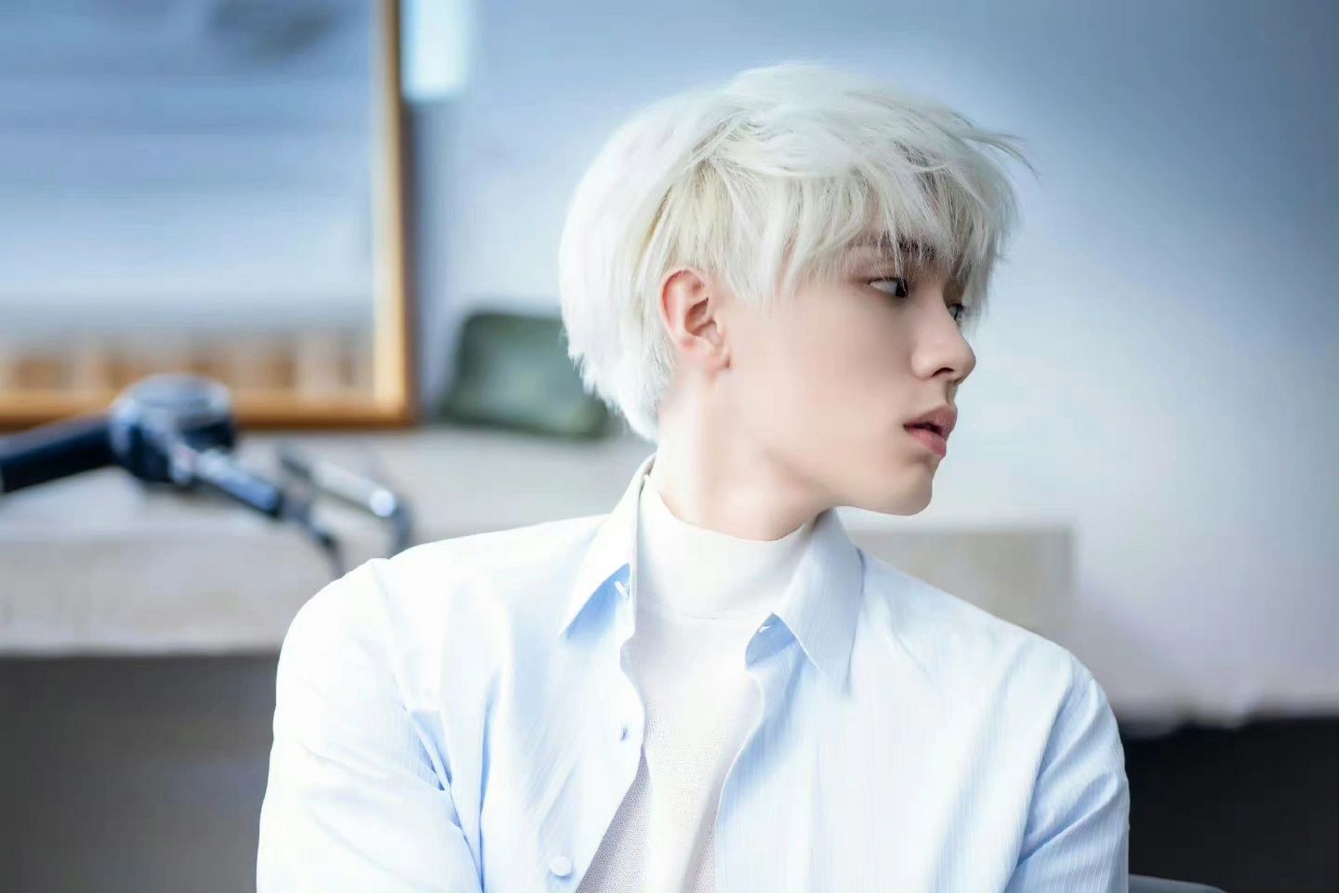 就是说一口气看完,新墙头周翊然啦,我让让辣,芜湖,发发周翊然美丽照片