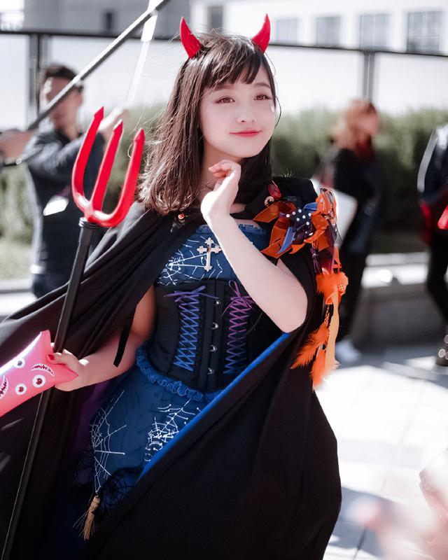 桥本环奈写真照,又甜又美又性感好看,千年一遇美少女