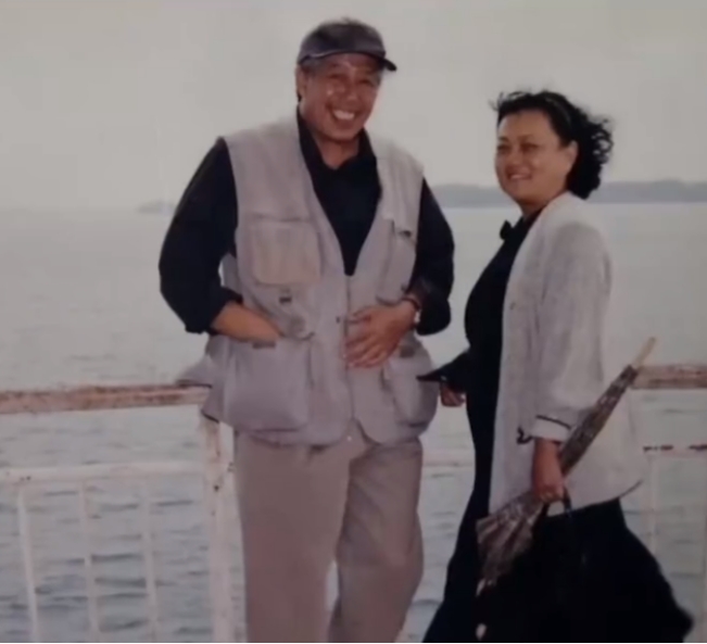 文兴宇:一天四包烟,66岁患癌离世,病故前恳求妻子再给一根烟