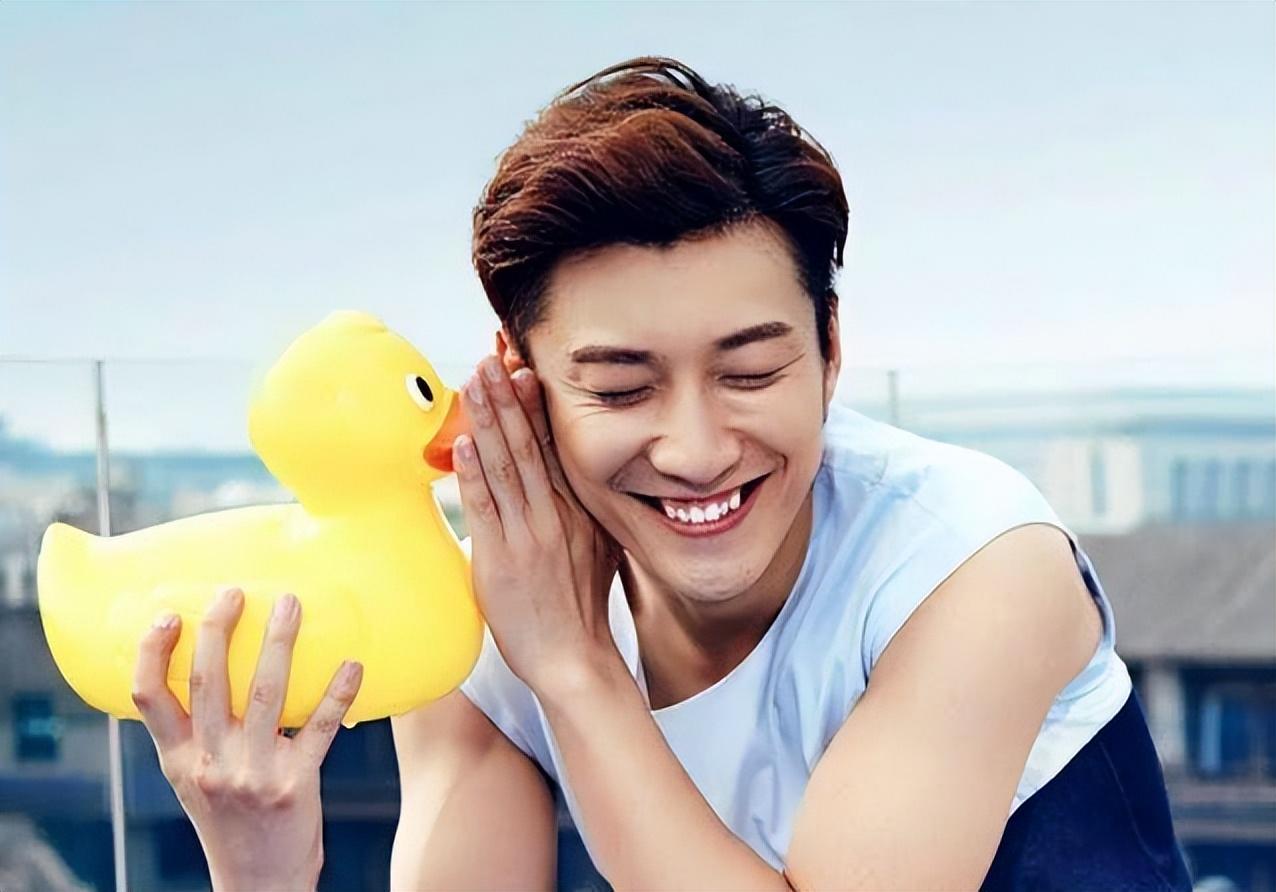 演员乔任梁24岁爆火因抑郁症离世父母丧子后的坚持让人泪目