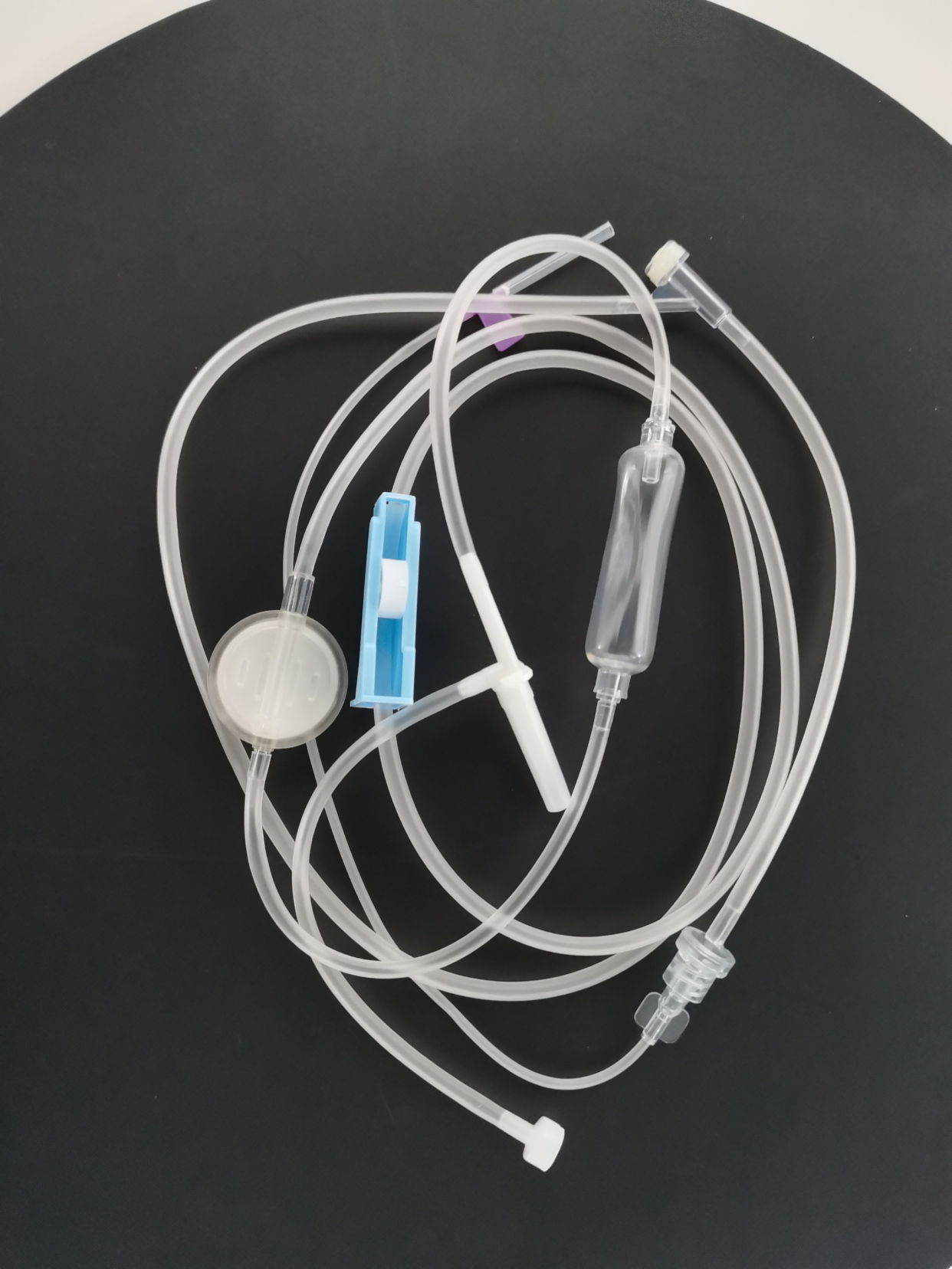 比起普通输液器,为何现在大多数人更愿意选择精密输液器?