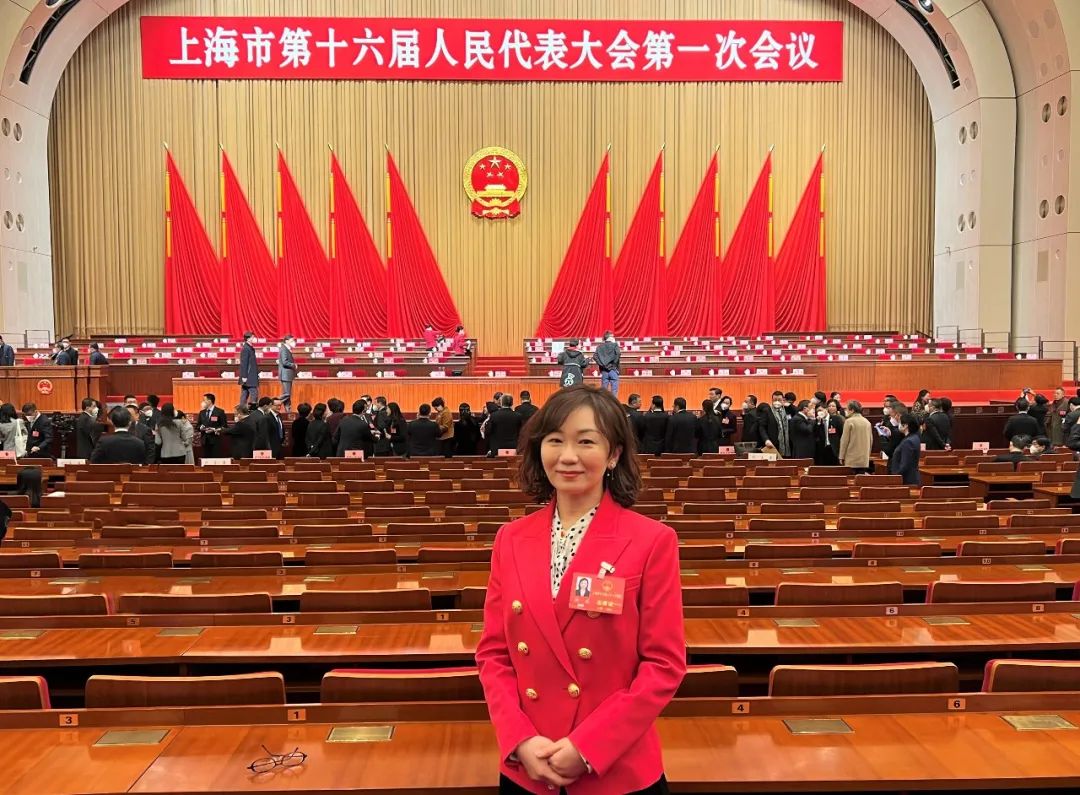 启迪控股韩威出席上海市第十六届人民代表大会 为创新创业建言