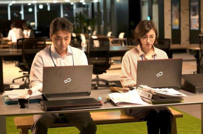 日本电影《脚步》观感:让人感动的暖心之作,山田孝之很有魅力