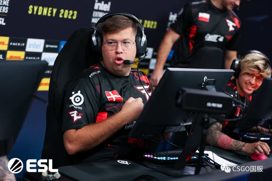 【世界第一Vitality首日双败回家！今天LVG与C9、NaVi与FaZe生死战】