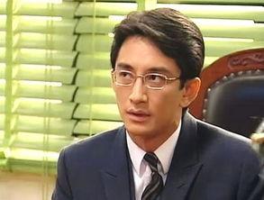 吴启华近照曝光,身材发福显沧桑,上亿财产被败光独自养女显辛苦