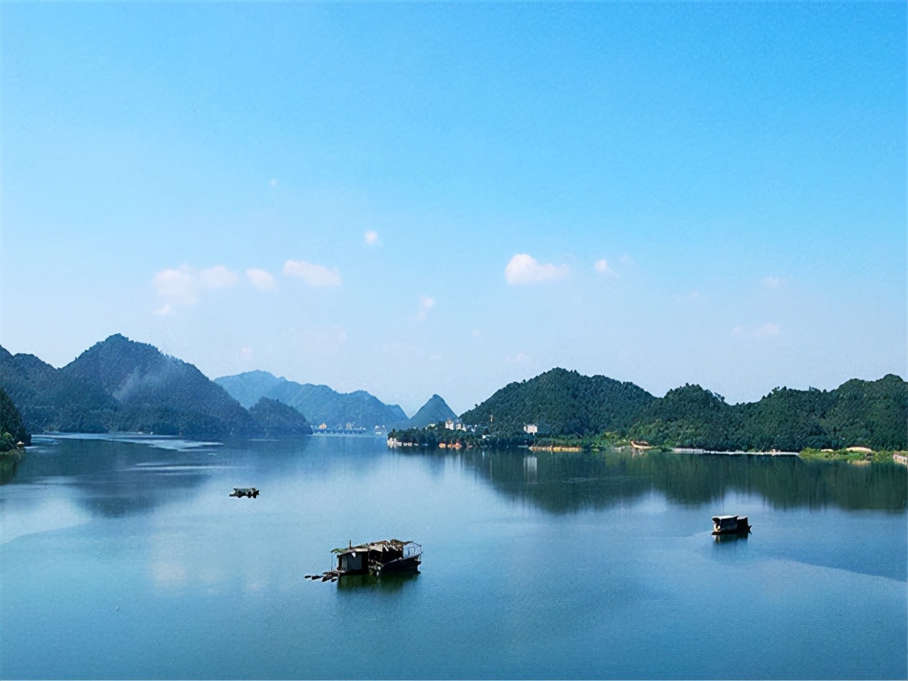 游船,野外露营,骑行!杭州临安青山湖景区迎来首个晴好周末