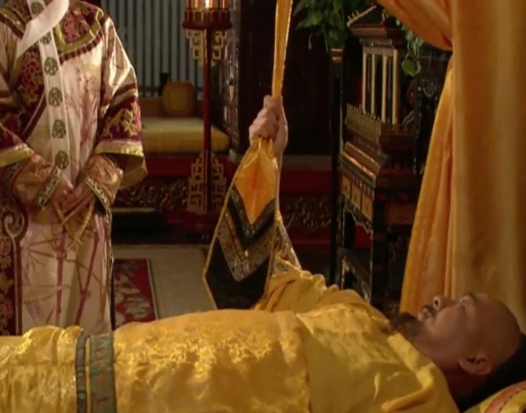 难怪皇帝至死没扯断黄带子:那是皇帝最后一次,用命保护甄嬛!