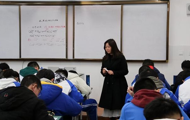 "民转公"或成定局,教师有愁说不出,以后还有出路吗?