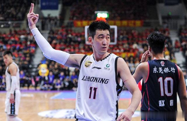 辽宁男篮后卫现状,刘志轩赛季报销,郭艾伦养伤,他要当爹又当妈