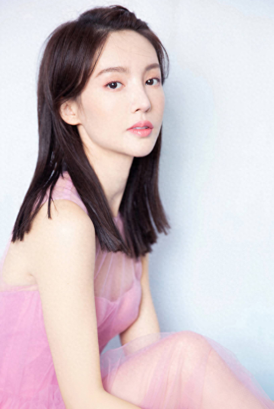 回顾:《庆余年2》新增女演员!33岁的金晨,活成了"内地版萧亚轩"