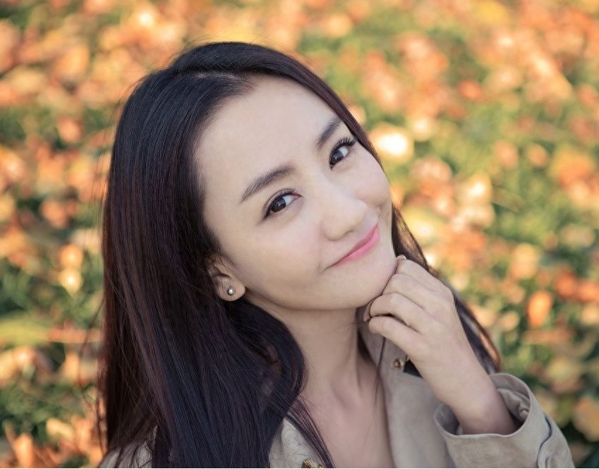 回顾41岁杨蓉:出道26年不火,不傍富豪不滥情,到底在追求什么?