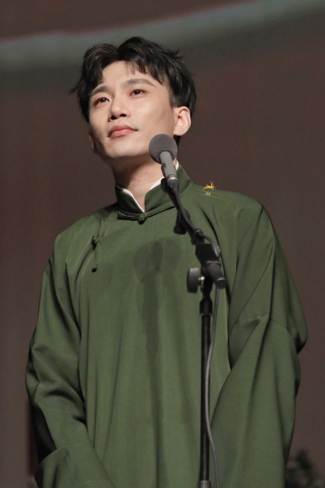 王鸥神秘男友是德云社何九华,网友又将何九华人品抬出说事